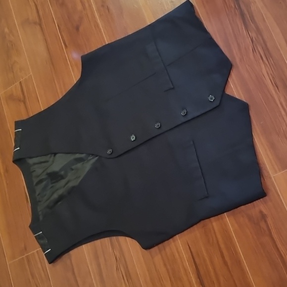 G By Guess Vest Black Size XL NWOT - Picture 2 of 9